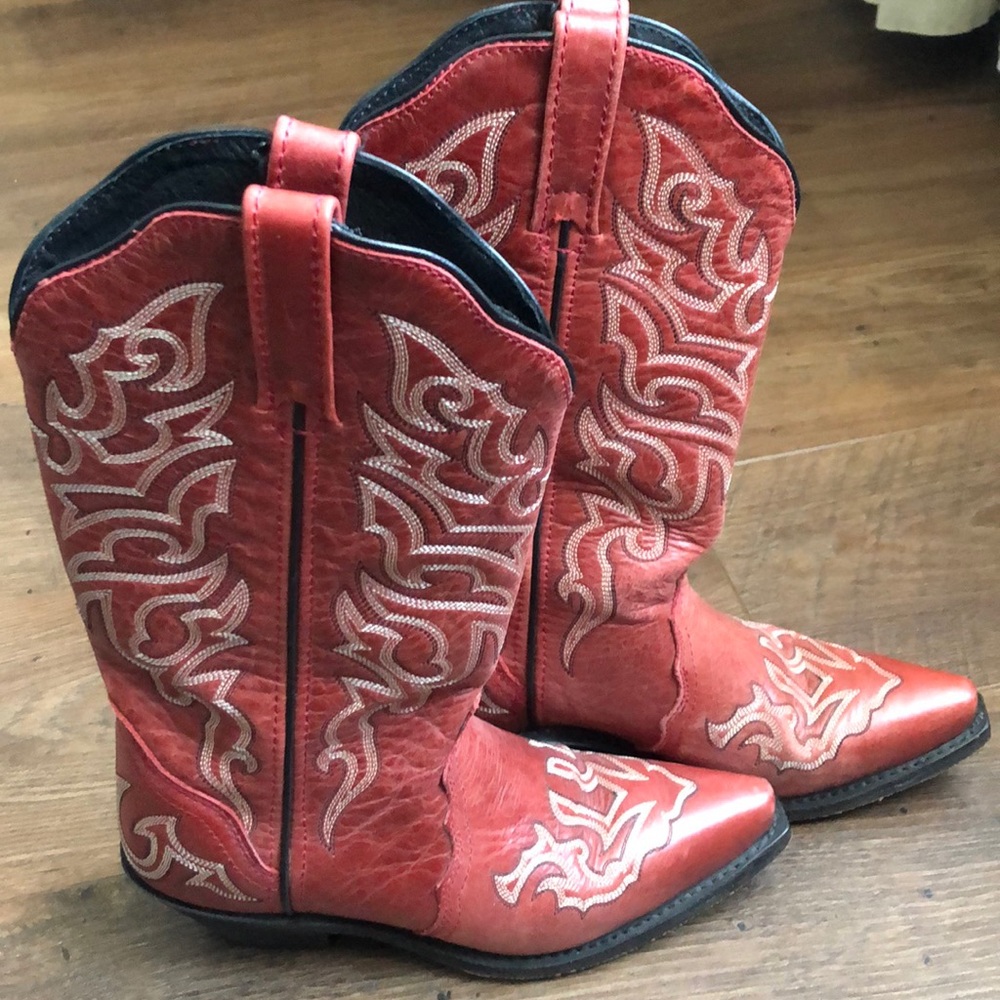 Women’s cowboy boots